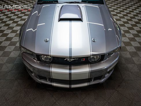 Used 2006 Ford Mustang GT RWD image 30