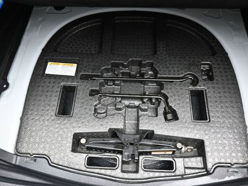 Used 2023 Toyota Camry SE image 44