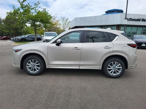 New 2025 MAZDA CX-5 AWD 2.5 S w/ Preferred Package image 2