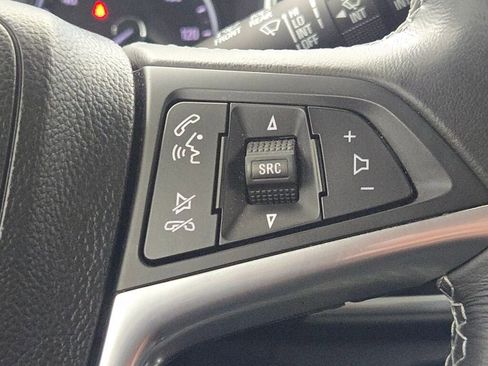 Used 2022 Buick Encore Preferred w/ Safety Package AWD/4WD image 33