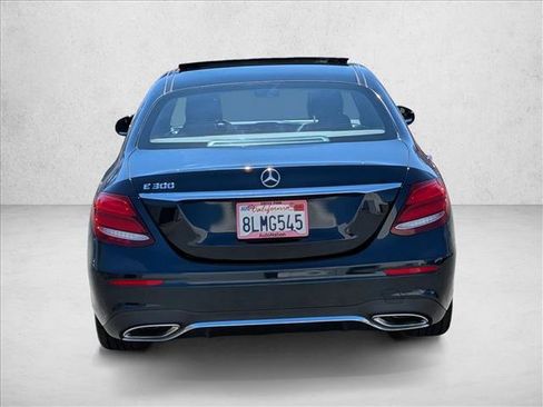 Used 2017 Mercedes-Benz E 300 image 7