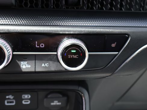 Used 2025 Honda CR-V Sport-L image 33