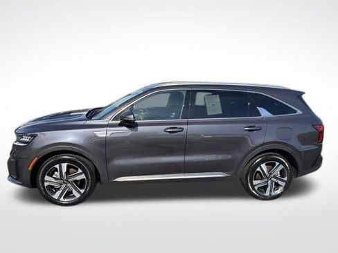 Used 2023 Kia Sorento EX image 3