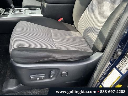 Used 2016 Toyota 4Runner SR5 image 18