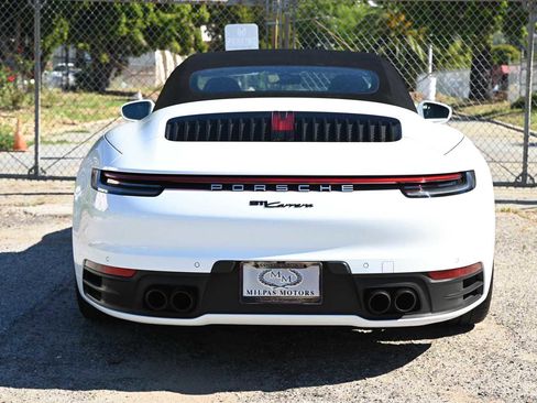 Used 2020 Porsche 911 Carrera image 10