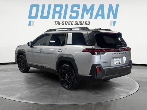 Used 2026 Subaru Outback Limited AWD/4WD image 4