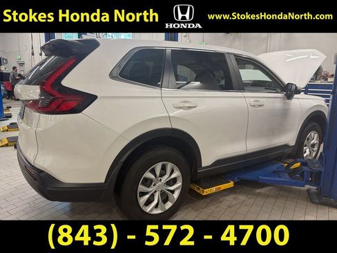Certified 2025 Honda CR-V LX image 3