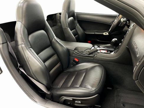 Used 2010 Chevrolet Corvette Convertible w/ Preferred Equipment Group image 39