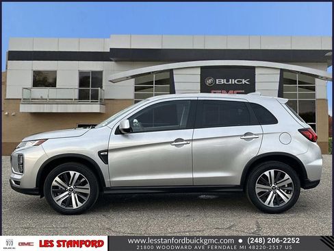 Used 2024 Mitsubishi Outlander Sport AWD image 2