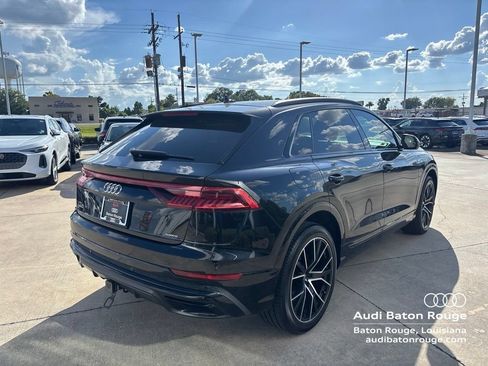 Used 2021 Audi Q8 Prestige w/ Prestige Package AWD/4WD image 5