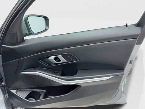 Used 2024 BMW 330i Sedan w/ Convenience Package image 35