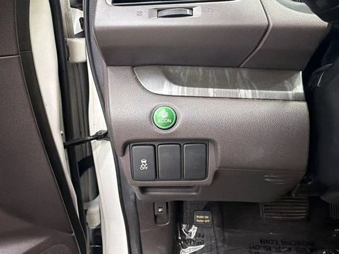 Used 2013 Honda CR-V EX-L image 33