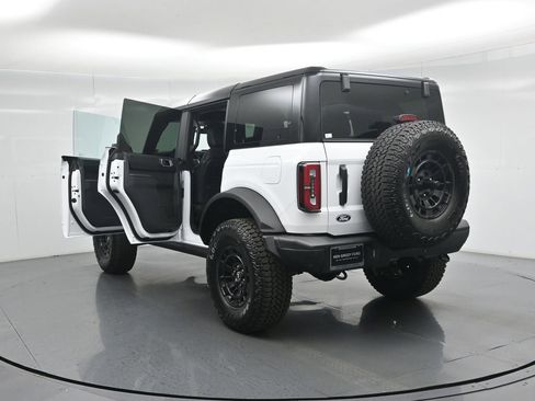 New 2026 Ford Bronco Badlands image 31