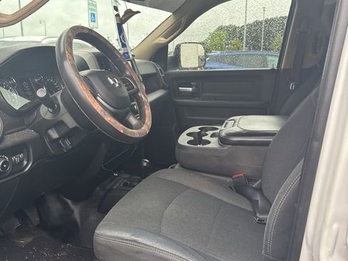 Used 2019 RAM 2500 Tradesman image 3