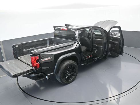 Used 2024 Chevrolet Colorado Trail Boss image 64