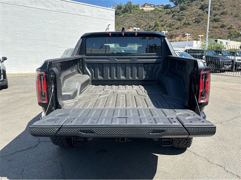 New 2024 GMC Hummer EV 3X w/ Extreme Off-Road Package image 31