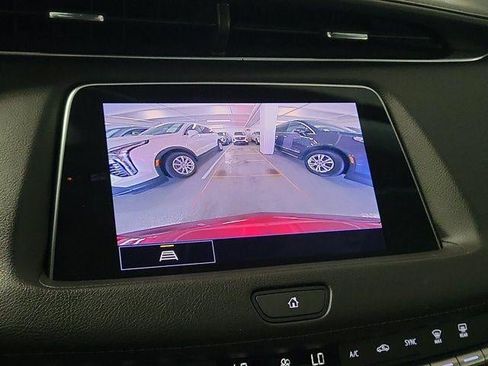 Certified 2022 Cadillac XT4 Premium Luxury w/ Technology Package FWD image 25