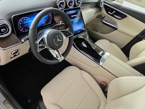 New 2027 Mercedes-Benz GLC 300 image 7