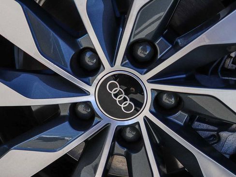 Used 2023 Audi A4 2.0T Premium Plus w/ Premium Plus Package image 15