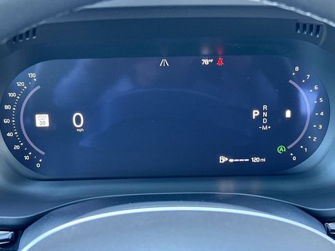 New 2026 Volvo XC60 B5 Plus w/ Protection Package Premier image 26