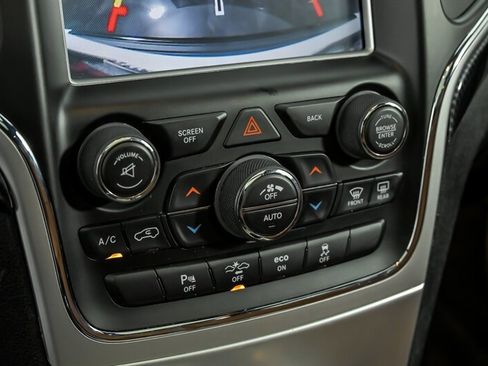 Used 2014 Jeep Grand Cherokee SRT w/ Trailer Tow Group IV AWD/4WD image 27