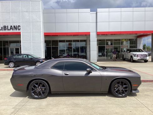 Used 2023 Dodge Challenger R/T w/ Plus Package RWD image 8