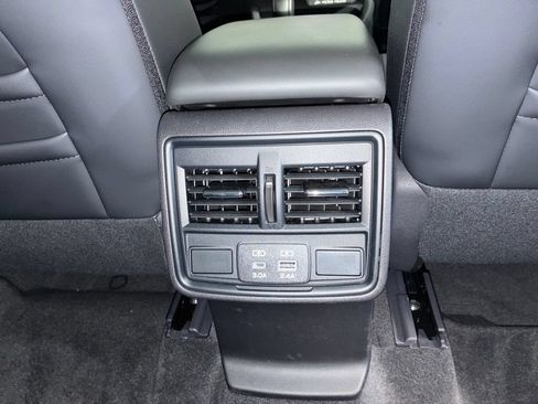 Certified 2026 Subaru Forester Premium AWD/4WD image 29