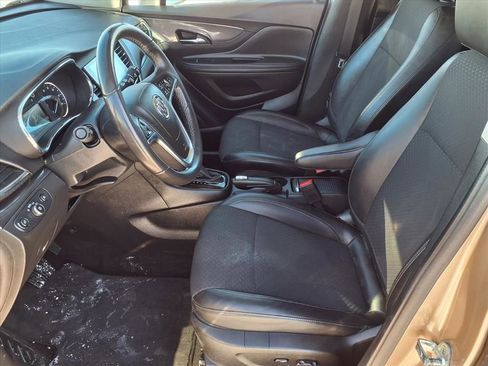 Used 2018 Buick Encore Preferred image 5