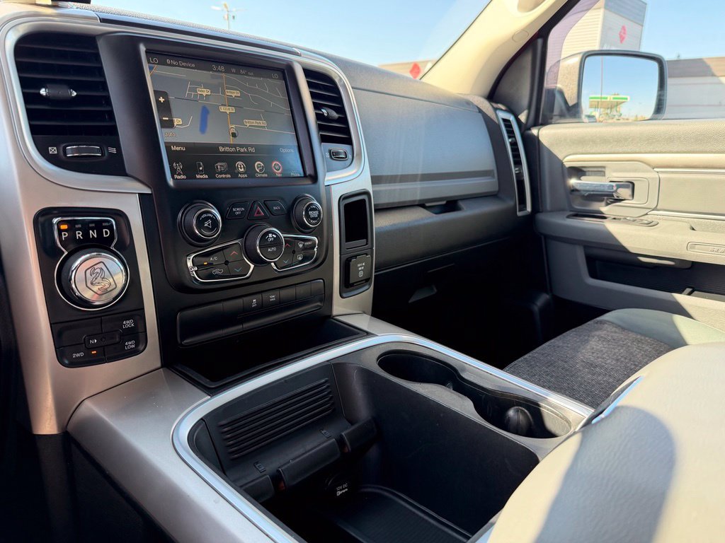 Used 2017 RAM 1500 Classic SLT w/ Luxury Group AWD/4WD image 54