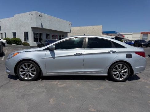 Used 2013 Hyundai Sonata SE FWD image 6