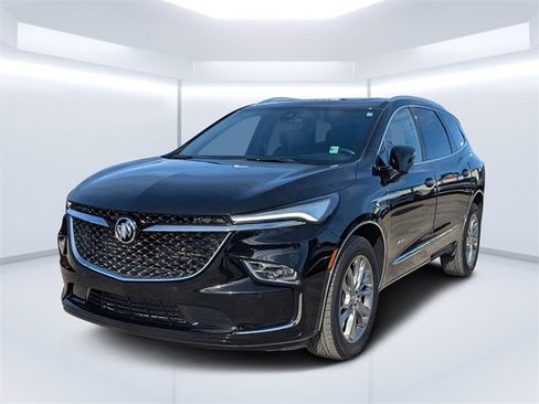 Used 2023 Buick Enclave Avenir w/ Avenir Technology Package image 7