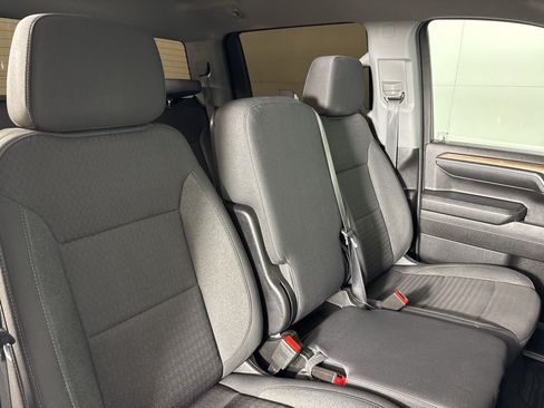 Used 2024 Chevrolet Silverado 1500 LT RWD image 17