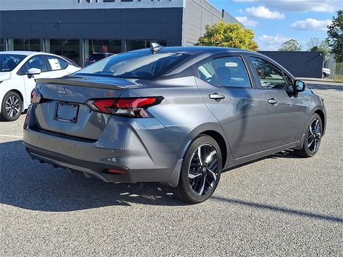 New 2025 Nissan Versa SR w/ Trunk Package image 7
