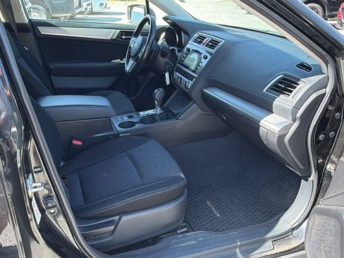 Used 2016 Subaru Outback 2.5i Premium AWD/4WD image 19