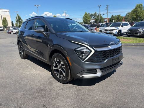 Certified 2024 Kia Sportage EX w/ EX Premium Package AWD/4WD image 5