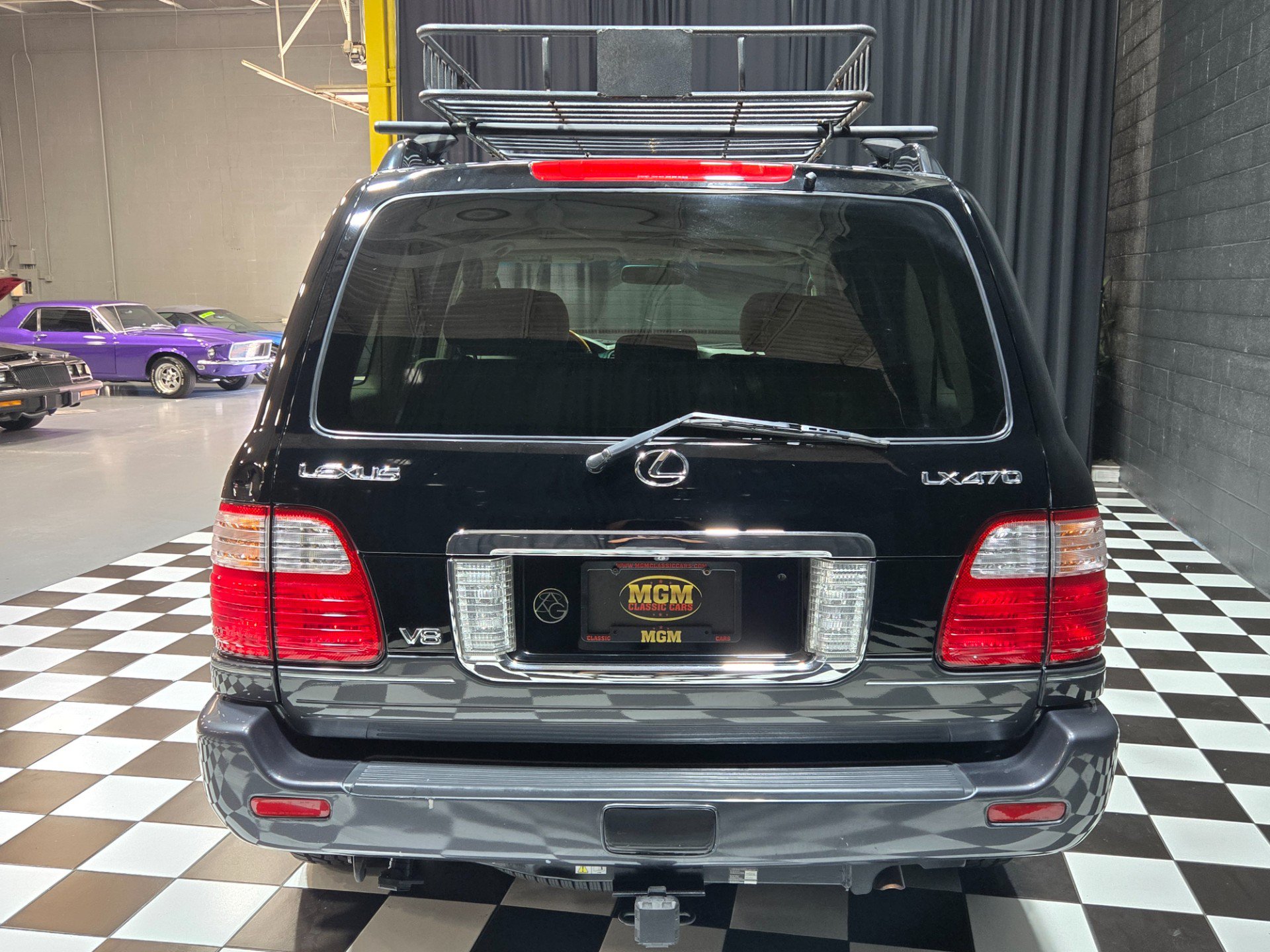 Used 2004 Lexus LX 470 4WD image 37