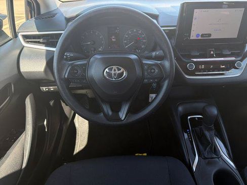 Certified 2025 Toyota Corolla LE FWD image 15