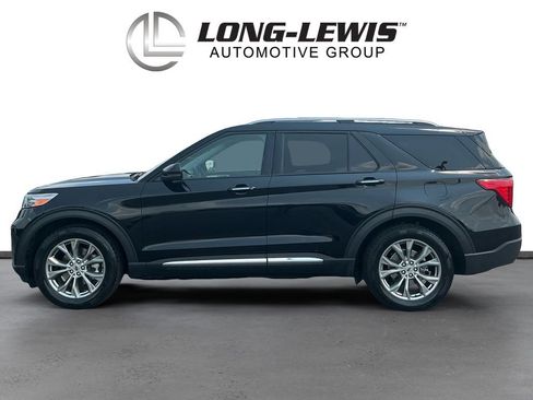 Certified 2022 Ford Explorer Limited w/ Limited Technology Package RWD image 2