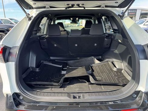 Used 2022 Toyota RAV4 SE w/ SE Grade Weather Package image 9