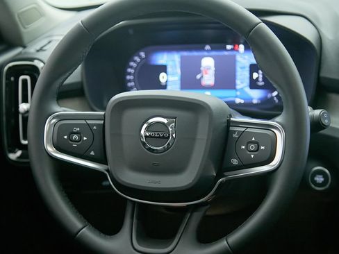 New 2026 Volvo XC40 B5 Plus w/ Protection Package Premier AWD/4WD image 26