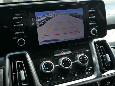 Used 2023 Kia Sorento LX FWD image 19