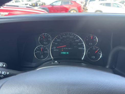 Used 2024 GMC Savana 2500 w/ Driver Convenience Package RWD image 25