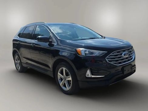 Used 2021 Ford Edge SEL w/ Convenience Package FWD image 3