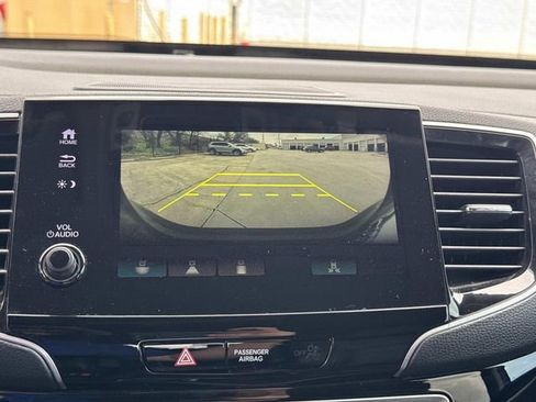 Certified 2022 Honda Pilot Elite image 17