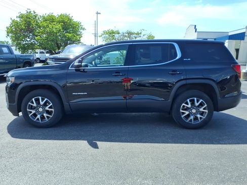 Used 2023 GMC Acadia SLE AWD/4WD image 4