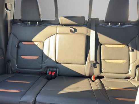 New 2026 GMC Sierra 1500 AT4 w/ AT4 Premium Package image 23