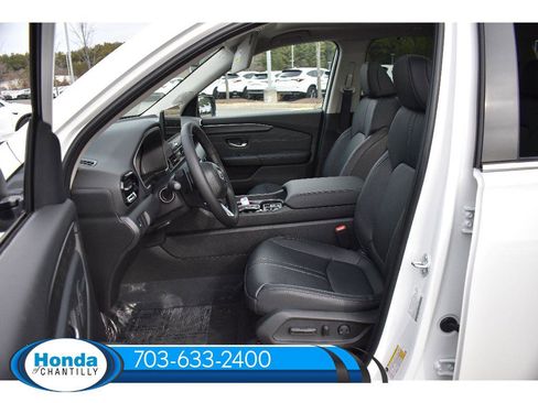 New 2026 Honda Pilot Touring image 28