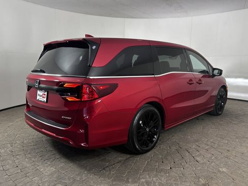 Used 2025 Honda Odyssey Sport-L image 9