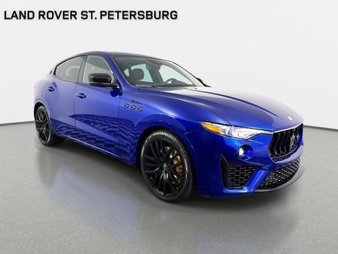 Used 2022 Maserati Levante Modena image 3