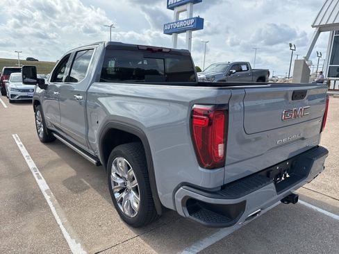 Used 2025 GMC Sierra 1500 Denali w/ Denali Reserve Package image 8